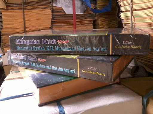 toko kitab tangerang